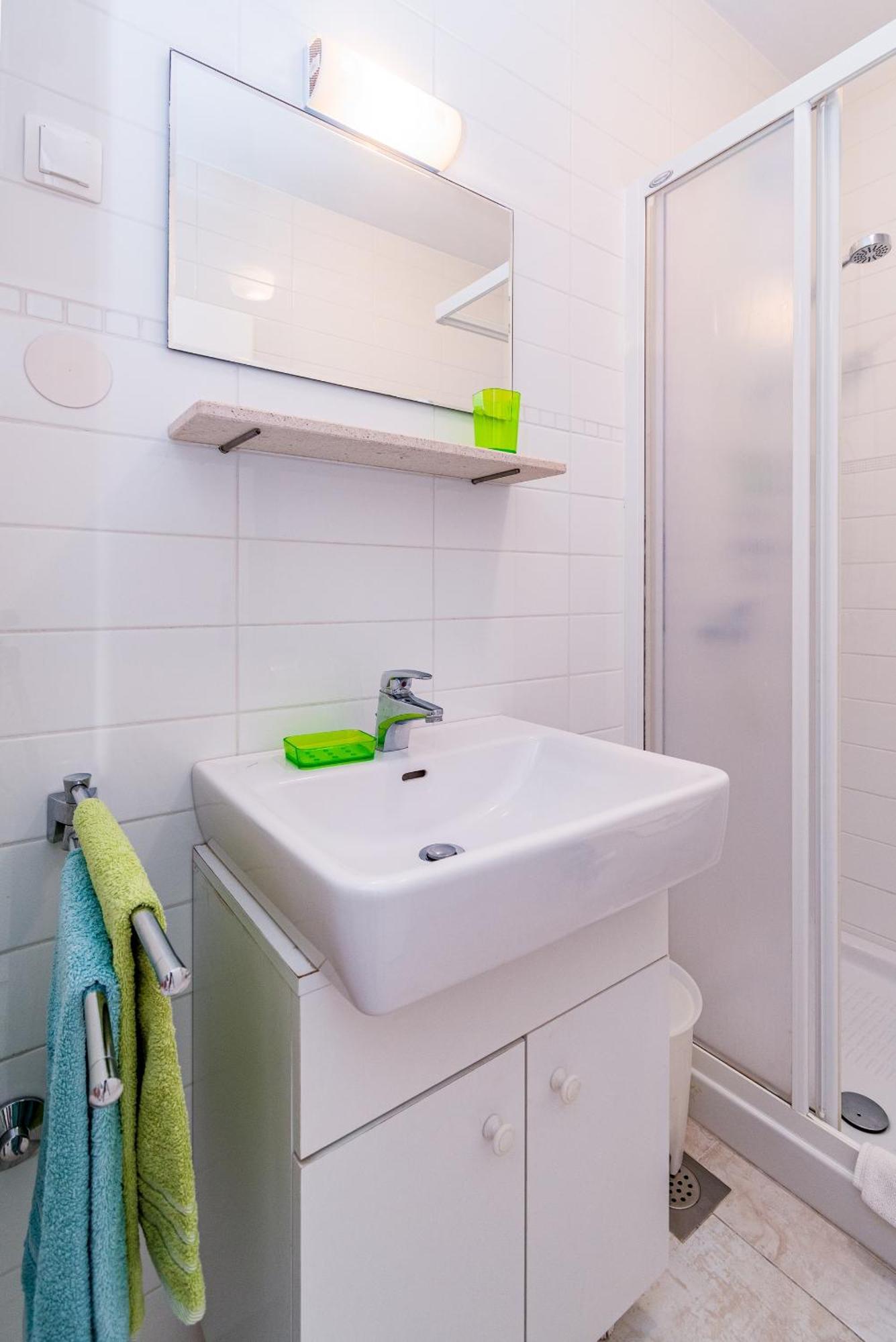 Apartments By The Sea Medveja, Opatija - 7720 Lovran Chambre photo